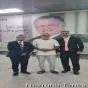 पाकिस्तान के राजनयिक प्रयासों से पूर्व सीनेटर मुश्ताक अहमद खान इज़राइल की हिरासत से रिहा