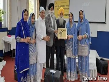 ਸਿੱਖ ਸ਼ੰਦੇਸ਼ਾ ਵੱਲੋਂ ਸਿੱਖ ਬੱਚੀ ਦਾ ਸਨਮਾਨ