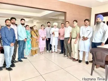 ਸਰਕਾਰ ਤੋਂ ਅੱਕੇ ਥੱਕੇ ਐਨ ਐੱਚ ਐਮ  ਕਰਮਚਾਰੀਆਂ ਵਿਚ ਰੋਸ਼ ਦੀ ਲਹਿਰ ਐਮ ਐਲ ਏ ਰਾਣਾ ਗੁਰਜੀਤ ਸਿੰਘ ਨੂੰ ਮੰਗ ਪੱਤਰ ਦਿੱਤਾ