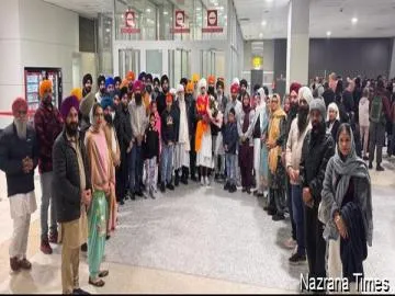 ਮੈਲਬੌਰਨ ਪਹੁੰਚਣ ਤੇ ਸੰਗਤ ਵਲੋਂ ਸੰਤ ਬਾਬਾ ਸੁੱਖਾ ਸਿੰਘ ਜੀ ਦਾ ਸਵਾਗਤ ਕੀਤਾ