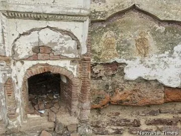Pakistan's Vanishing Sacred Ground: Two Centuries-Old Sikh Shrines in Narowal Crumbling to Dust as Heritage Clock Runs Out