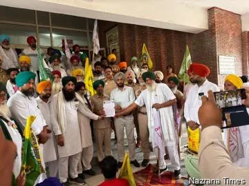 ਸੰਯੁਕਤ ਕਿਸਾਨ ਮੋਰਚਾ ਗੈਰ ਰਾਜਨੀਤਿਕ ਵੱਲੋਂ ਸਾਰੇ ਪੰਜਾਬ ਦੇ ਡੀਸੀ ਦਫਤਰਾਂ ਵਿੱਚ ਮੰਗ ਪੱਤਰ ਦਿੱਤੇ : ਕਿਸਾਨ ਆਗੂ
