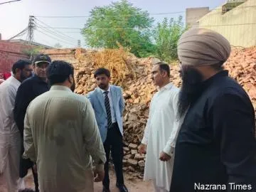 नरोवाल में एक सदी पुराना हिंदू मंदिर ढहा; जांच और विरासत संरक्षण की मांग तेज