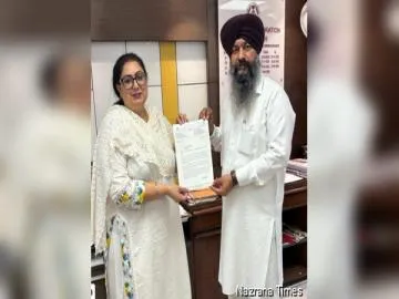 ਕੌਂਸਲਰ ਹਰਦੀਪ ਸਿੰਘ ਬੁਟੇਰਲਾ ਨੇ ਘਰ-ਘਰ ਤੋਂ ਕੂੜਾ ਚੁੱਕਣ ਦੀ ਸਮੱਸਿਆ ਬਾਰੇ ਅਧਿਕਾਰੀ ਨਾਲ ਕੀਤੀ ਮੁਲਾਕਾਤ...