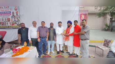 ਸ਼ਿਵ ਸੈਨਾ ਬਾਲ ਠਾਕਰੇ ਸ਼ਿੰਦੇ ਗਰੁੱਪ ਵੱਲੋਂ ਖੂਨਦਾਨ ਕੈਂਪ ਲਗਾਇਆ ਗਿਆ