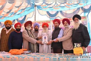 ਲੇਖਕ ਸੁਖਵਿੰਦਰ ਸਿੰਘ ਖਾਰਾ ਦੀ ਕਿਤਾਬ 'ਪਿੰਡ ਖਾਰੇ ਦਾ ਇਤਿਹਾਸ' ਲੋਕ ਅਰਪਣ