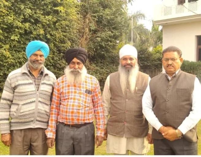 ਮੁਲਾਜਮਾਂ ਦੀ ਪੇ ਕਮਿਸ਼ਨ  ਤਹਿਤ ਤਨਖਾਹਾਂ ਬਣਾਉਣ ਲਈ ਕਲੈਰੀਕਲ  ਸਟਾਫ ਕਰ ਰਿਹਾ ਸਖਤ ਮਿਹਨਤ - ਜੰਡੀਰ