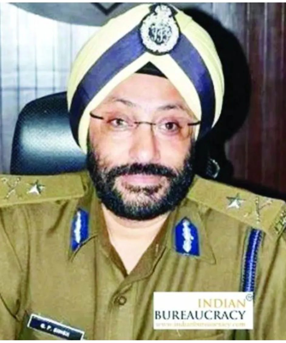 ਏ ਡੀ ਜੀ ਪੀ ਖਿਲਾਫ ਰਾਜਧ੍ਰੋਹ ਦਾ ਕੇਸ ਦਰਜ, ਕੀਤਾ ਮੁਅੱਤਲ