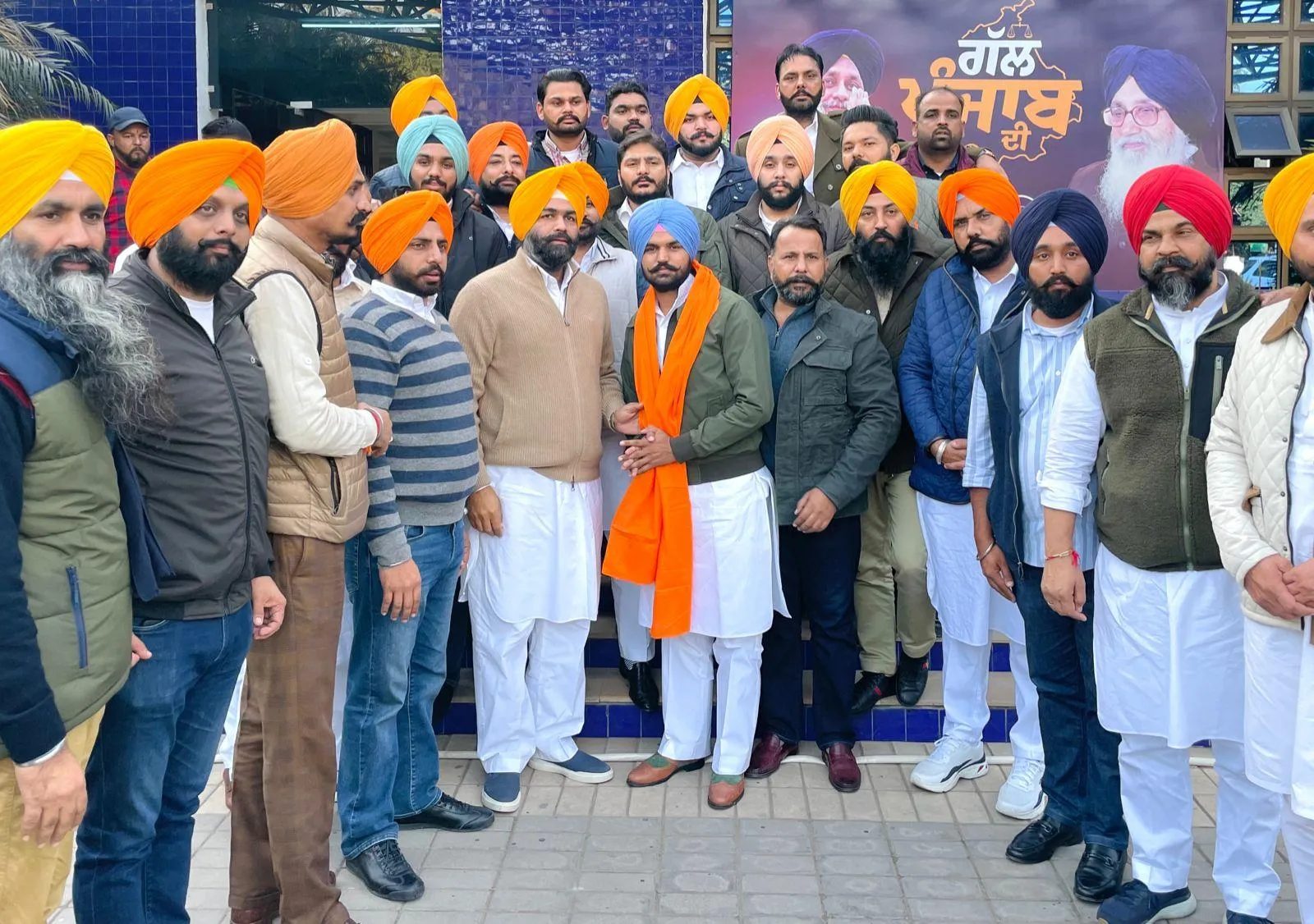 ਇੰਦਰਜੀਤ ਸਿੰਘ ਲੰਗੇਆਣਾ ਦੇ ਪੰਜਾਬ ਯੂਥ ਦੇ ਜਨਰਲ ਸਕੱਤਰ ਬਣਨ 'ਤੇ ਬੰਟੀ ਰੋਮਾਣਾ ਨੇ ਕੀਤਾ ਸਨਮਾਨ ਜੁੰਮੇਵਾਰੀ ਵਧਣ ਨਾਲ ਪਹਿਲਾ ਨਾਲੋਂ ਵੀ ਸਖਤ ਮਿਹਨਤ ਕਰਾਂਗਾ-ਇੰਦਰਜੀਤ ਲੰਗੇਆਣਾ