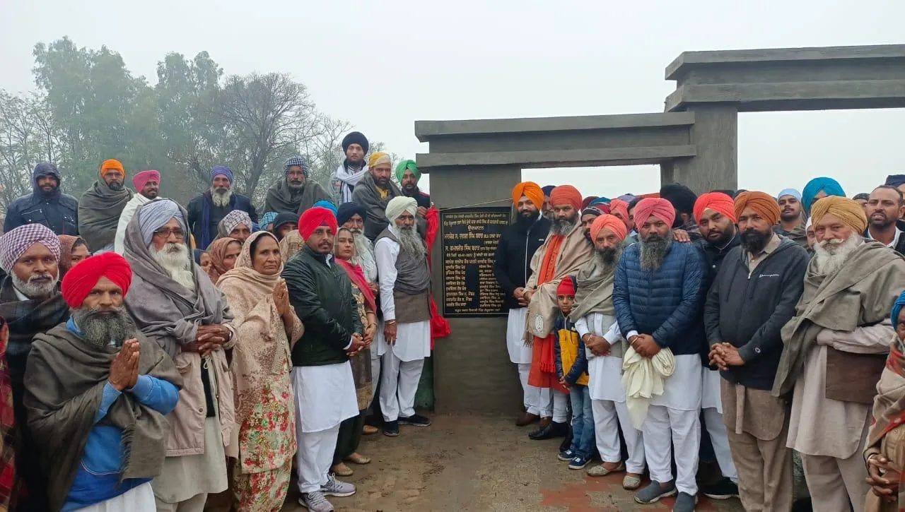 ਵਿਧਾਇਕ ਦਰਸ਼ਨ ਬਰਾੜ ਅਤੇ ਕਮਲਜੀਤ ਬਰਾੜ ਨੇ ਬੱਸ ਸਟੈਂਡ ਅਤੇ ਪਾਰਕ ਦਾ ਕੀਤਾ ਉਦਘਾਟਨ