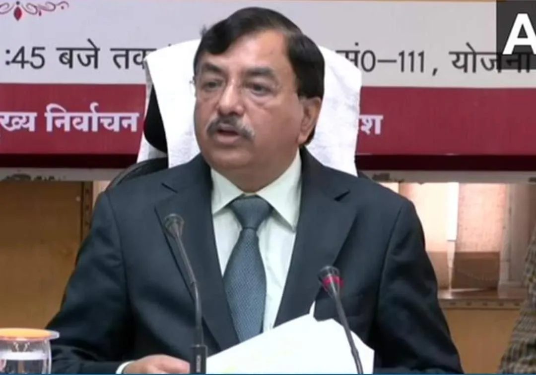 2022 चुनाव की तारीखों का ऐलान: कोरोना ने पूरी तरह बदल दी वोटिंग, जानिए इस बार क्या नया होगा