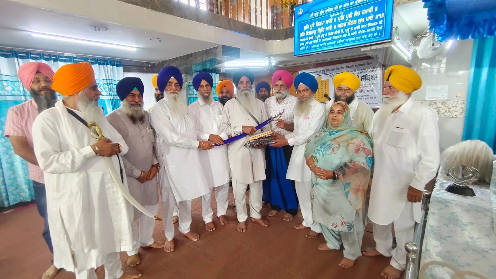 ਸਾਨੂੰ ਗੁਰੂ ਦੇ ਲੰਗਰਾਂ ਦੇ ਨਾਲ ਨਾਲ-ਨਾਲ ਗੁਰੂ ਸ਼ਬਦ ਦੇ ਵੀ ਲੰਗਰ ਲਗਾਉਣੇ ਚਾਹੀਦੇ  ---- ਹਰਜਿੰਦਰ ਸਿੰਘ ਧਾਮੀ