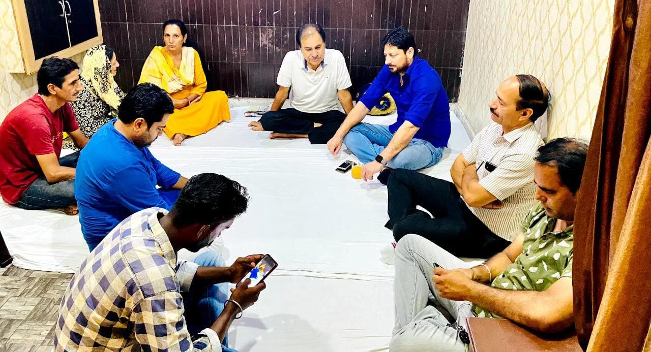 ਵੱਖ ਵੱਖ ਜਥੇਬੰਦੀਆਂ ਅਤੇ  ਸਿਆਸੀ ਆਗੂਆਂ ਵੱਲੋਂ ਜੇਕੇ ਸ਼ਰਮਾ ਦੇ ਨਾਲ ਕੀਤਾ ਦੁੱਖ ਦਾ ਪ੍ਰਗਟਾਵਾ