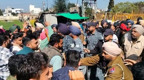 ਵੱਡੀ ਖ਼ਬਰ: ਅਧਿਆਪਕਾਂ ‘ਤੇ ਭਗਵੰਤ ਮਾਨ ਦੀ ਕੋਠੀ ਅੱਗੇ ਲਾਠੀਚਾਰਜ