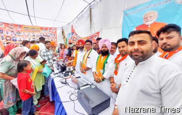ਮੋਦੀ ਸਰਕਾਰ ਦੀਆਂ ਸਹੂਲਤਾਂ ਘਰ-ਘਰ ਪਹੁੰਚਾਉਣ ਲਈ ਲਗਾਏ ਜਾ ਰਹੇ ਹਨ ਵਿਸ਼ੇਸ਼ ਕੈਂਪ- ਹਰਜੀਤ ਸੰਧੂ