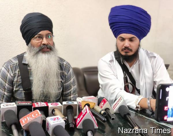 ਅਣਖੀ ਸਿੱਖਾਂ ਦੇ ਪਰਿਵਾਰਾਂ ਨੂੰ ਹਿਰਾਸਤ 'ਚ ਲੈਣ ਵਾਲੀ ਪੁਲਿਸ ਨੇ ਭਗੌੜੇ ਸੁਮੇਧ ਸੈਣੀ ਦੇ ਟੱਬਰ ਨੂੰ ਕਿਉਂ ਨਹੀਂ ਸੀ ਚੁੱਕਿਆ : ਸਿੱਖ ਯੂਥ ਫੈਡਰੇਸ਼ਨ ਭਿੰਡਰਾਂਵਾਲਾ
