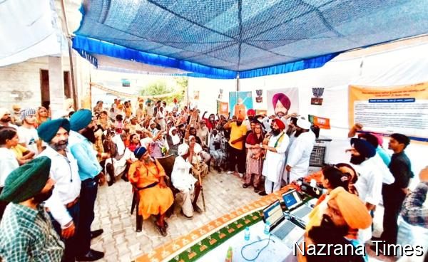 ਪਿੰਡ ਭੁੱਚਰ ਖੁਰਦ ਵਿਖੇ ਜ਼ਿਲ੍ਹਾ ਪ੍ਰਧਾਨ ਹਰਜੀਤ ਸਿੰਘ ਸੰਧੂ ਦੀ ਅਗਵਾਈ ਹੇਠ ਵਿਸ਼ਾਲ ਕੈਂਪ ਆਯੋਜਿਤ