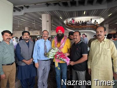 ਮੰਤਰਾਲਾ ਮੰਤਰੀ ਸਰਦਾਰ ਰਮੇਸ਼ ਸਿੰਘ ਅਰੋੜਾ ਦੀ ਵਿਦੇਸ਼ ਦੌਰੇ ਤੋਂ ਵਾਪਸੀ 'ਤੇ ਭਾਵੁਕ ਸਵਾਗਤ
