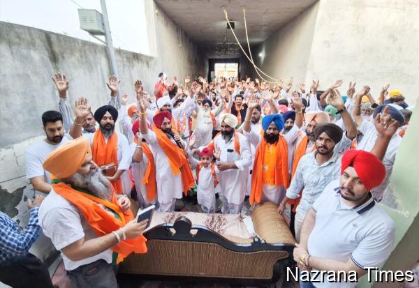 ਪਿੰਡ ਝਬਾਲ ਖੁਰਦ ਵਿਖੇ ਜ਼ਿਲ੍ਹਾ ਪ੍ਰਧਾਨ ਹਰਜੀਤ ਸਿੰਘ ਸੰਧੂ ਦੀ ਅਗਵਾਈ ਹੇਠ ਸਾਬਕਾ ਸਰਪੰਚ,ਨੰਬਰਦਾਰ ਅਤੇ ਪੰਚਾਇਤ ਮੈਂਬਰ ਸਮੇਤ ਸੈਂਕੜੇ ਲੋਕ ਭਾਜਪਾ ਵਿੱਚ ਸ਼ਾਮਲ