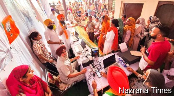 ਪਿੰਡ ਲਾਲੂ ਘੁੰਮਣ ਵਿਖੇ ਮੋਦੀ ਸਰਕਾਰ ਵਿਸ਼ੇਸ਼ ਅਭਿਆਨ ਤਹਿਤ ਕੈਂਪ ਅਯੋਜਿਤ