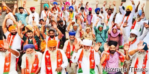 ਪਿੰਡ ਲਾਲੂਘੁੰਮਣ ਵਿਖੇ ਜ਼ਿਲ੍ਹਾ ਪ੍ਰਧਾਨ ਹਰਜੀਤ ਸਿੰਘ ਸੰਧੂ ਦੀ ਅਗਵਾਈ ਹੇਠ ਸੈਂਕੜੇ ਲੋਕ ਭਾਜਪਾ 'ਚ ਸ਼ਾਮਲ