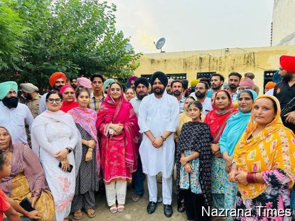 ਦਰਿਆਈ ਪਾਣੀ ਨਾਲ ਪ੍ਰਭਾਵਿਤ ਪਰਿਵਾਰਾਂ ਦੀ ਸਹਾਇਤਾ ਲਈ ਵਿਧਾਇਕਾਂ ਵੱਲੋਂ ਰਾਹਤ ਸਮੱਗਰੀ ਦੀ ਵੰਡ