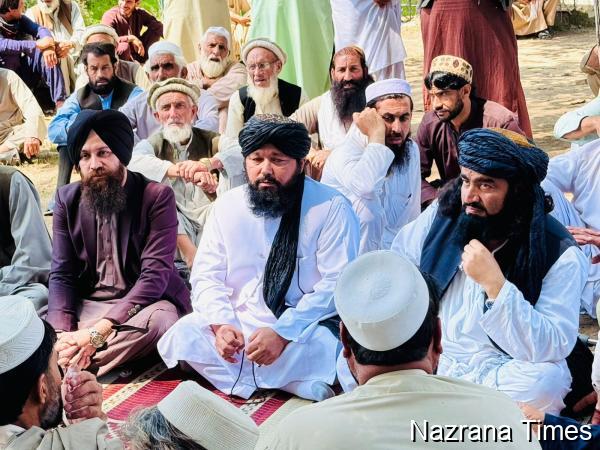 जेयूआई प्रतिनिधिमंडल ने तीराह मैदान का दौरा किया, स्थानीय लोगों की समस्याओं को हल करने का वादा किया