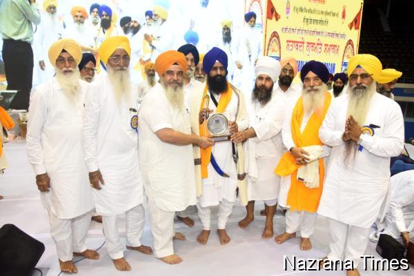 ਕੋਈ ਵੀ ਸ਼ਕਤੀ ਜੇਕਰ ਸਿੱਖਾਂ ਦੀ ਵੱਖਰੀ ਪਛਾਣ ਨੂੰ ਜਜ਼ਬ ਕਰਨ ਦੀ ਕੋਸ਼ਿਸ਼ ਕਰੇਗੀ ਤਾਂ ਸਿੱਖ ਦ੍ਰਿੜ੍ਹਤਾ ਨਾਲ ਲੜਣਗੇ- ਜਥੇਦਾਰ ਗਿਆਨੀ ਕੁਲਦੀਪ ਸਿੰਘ ਗੜਗੱਜ