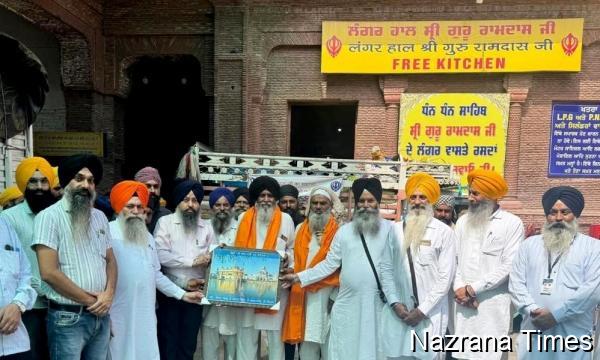 ਅਲਵਰ ਰਾਜਿਸਥਾਨ ਦੀਆਂ ਸੰਗਤਾਂ ਵੱਲੋਂ ਹੜ੍ਹ ਪੀਵਤਾਂ ਦੀ ਸਹਾਇਤਾ ਲਈ ਸ਼੍ਰੋਮਣੀ ਕਮੇਟੀ ਨੂੰ ਦਿੱਤੀ ਨਕਦ ਰਾਸ਼ੀ ਅਤੇ ਲੋੜੀਂਦਾ ਸਮਾਨ