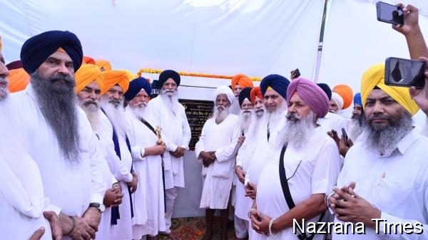 ਹੰਡਿਆਇਆ ਗੁਰਦੁਆਰਾ ਸਾਹਿਬ ਵਿੱਚ ਵਿਦਿਆਲੇ ਦੀ ਸਥਾਪਨਾ