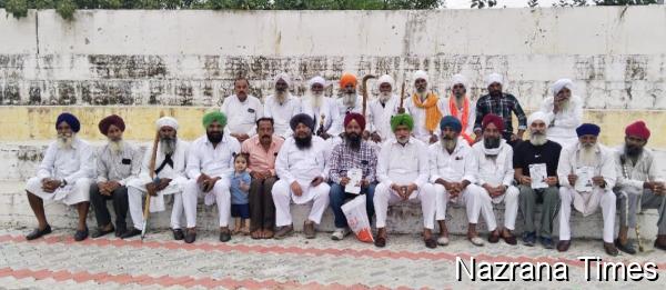 ਚੋਹਲਾ ਸਾਹਿਬ ਦੇ ਕਾਂਗਰਸੀ ਆਗੂਆਂ ਵੱਲੋਂ 'ਵੋਟ ਚੋਰ ਗੱਦੀ ਛੋੜ' ਮੁਹਿੰਮ ਤਹਿਤ ਦਸਤਖਤੀ ਮੁਹਿੰਮ ਅਰੰਭੀ