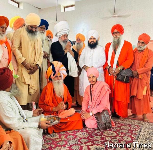 ਗੁਰਦੁਆਰਾ ਕਿਲ੍ਹਾ ਸਾਹਿਬ ਵਿਖੇ ਮਹੰਤ ਬਾਬਾ ਅਨੂਪ ਸਿੰਘ ਦੀ ਹੋਈ ਦਸਤਾਰਬੰਦੀ