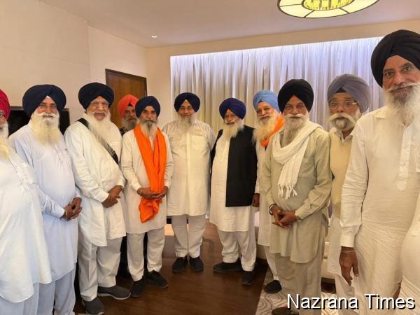 ਧਰਮੀ ਫ਼ੌਜੀਆਂ ਨੇ ਕੀਤੀ ਸੁਖਬੀਰ ਸਿੰਘ ਬਾਦਲ ਨਾਲ ਮੁਲਾਕਾਤ
