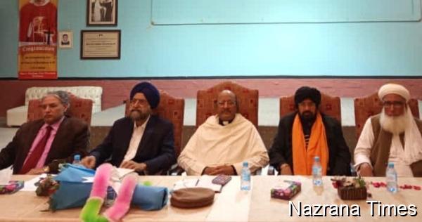 ਸ਼ਾਂਤੀ ਸੰਮੇਲਣ: ਵਕੀਲਾਂ ਨੇ ਵਿਸ਼ਵ ਸ਼ਾਂਤੀ ਲਈ ਧਰਮਾਂ ਅੰਤਰ ਐਕਤਾ 'ਤੇ ਜ਼ੋਰ ਦਿੱਤਾ