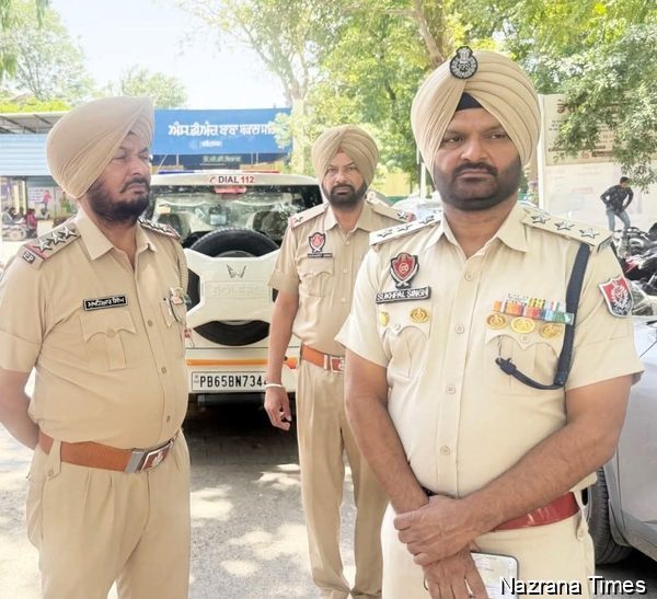 ਆਸਟ੍ਰੇਲੀਆ ਜਾਣ  ਦਾ ਵਿਰੋਧ ਕਰਨ ਤੇ ਧੀ ਨੇ ਪਿਓ ਨੂੰ  ਮਾਰੀ ਗੋਲੀ ।