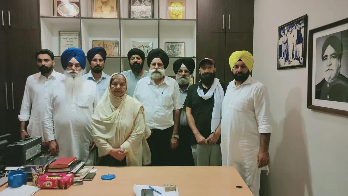 ਕਾਂਗਰਸ ਚੋਂ ਅਕਾਲੀ ਦਲ ਵਿੱਚ ਆਉਣ ਵਾਲੇ ਆਗੂ ਨੂੰ ਟਿਕਟ ਮਿਲਣ  ਦੀ ਸੂਰਤ ਵਿਚ ਹਲਕੇ ਵਿਚ ਅਕਾਲੀ ਦਲ ਦਾ ਵਜੂਦ ਖਤਮ ਹੋ ਜਾਵੇਗਾ