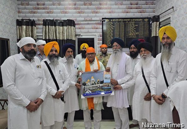 ਜਾਗਤ ਜੋਤ ਸ੍ਰੀ ਗੁਰੂ ਗ੍ਰੰਥ ਸਾਹਿਬ ਸਤਿਕਾਰ (ਸੋਧ) ਐਕਟ 2026 ਸਬੰਧੀ ਸਿੱਖਾਂ ਦੇ ਇਤਰਾਜ਼ਾਂ ਸਬੰਧੀ ਜਥੇਦਾਰ ਗਿਆਨੀ ਕੁਲਦੀਪ ਸਿੰਘ ਗੜਗੱਜ, ਐਡਵੋਕੇਟ ਹਰਜਿੰਦਰ ਸਿੰਘ ਧਾਮੀ ਤੇ ਪੰਜਾਬ ਦੇ ਰਾਜਪਾਲ ਸ੍ਰੀ ਗੁਲਾਬ ਚੰਦ ਕਟਾਰੀਆ ਵਿਚਕਾਰ ਮੁਲਾਕਾਤ