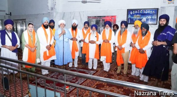 ਬੀਬਾ ਰਮਨਦੀਪ ਕੌਰ ਅਤੇ ਸਰਪੰਚ ਬਿੱਲਾ ਸ਼ੇਰੋਂ ਗੁਰਦੁਆਰਾ ਬਾਬੇ ਸ਼ਹੀਦਾਂ ਚੋਹਲਾ ਸਾਹਿਬ ਹੋਏ ਨਤਮਸਤਕ
