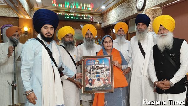 ਸੰਤ ਕਰਤਾਰ ਸਿੰਘ ਭਿੰਡਰਾਂਵਾਲਿਆਂ ਦੀ ਪੋਤਰੀ ਅਤੇ ਸ਼ਹੀਦ ਭਾਈ ਅਮਰੀਕ ਸਿੰਘ ਦੀ ਸਪੁੱਤਰੀ ਬੀਬਾ ਸਤਵੰਤ ਕੌਰ ਸਮੇਤ 50 ਸ਼ਹੀਦਾਂ ਦੇ ਪਰਿਵਾਰਾਂ ਦਾ ਸਨਮਾਨ
