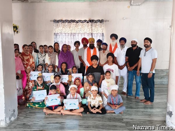 ਧੰਨ ਧੰਨ ਸ਼੍ਰੀ ਗੁਰੂ ਅਰਜਨ ਦੇਵ ਜੀ ਦੇ ਸ਼ਹੀਦੀ ਦਿਹਾੜੇ ਨੂੰ ਸਮਰਪਿਤ ਪਿੰਡ ਧੂਲਕਾ ਵਿੱਖੇ ਬੱਚਿਆਂ ਦਾ ਧਾਰਮਿਕ ਪ੍ਰੋਗਰਾਮ ਕਰਵਾਇਆ