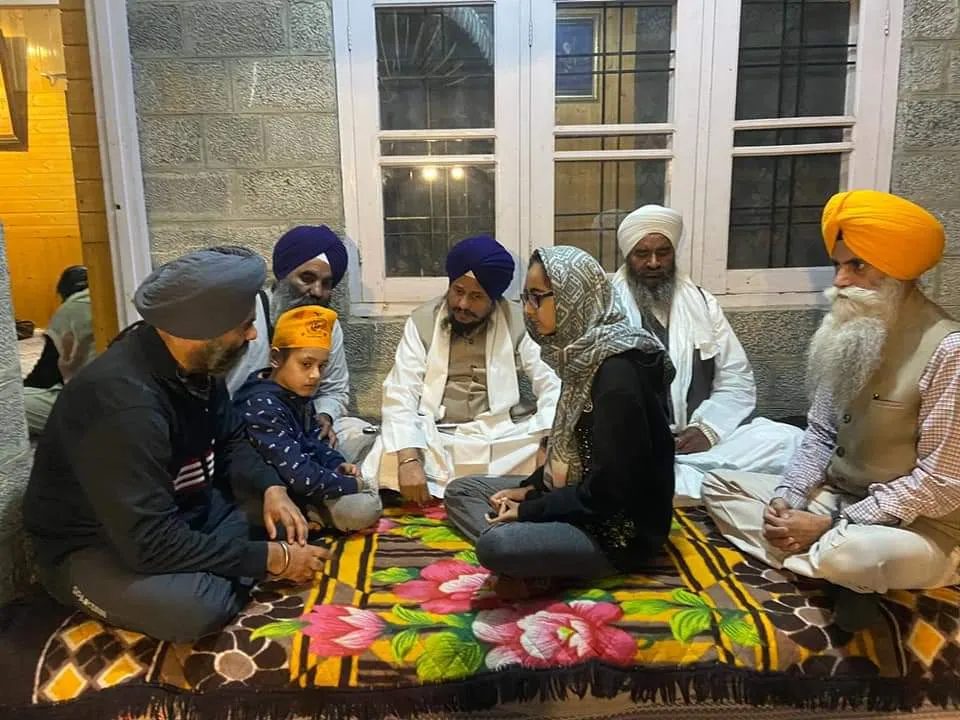 ਗਿਆਨੀ ਹਰਪ੍ਰੀਤ ਸਿੰਘ ਜਥੇਦਾਰ ਸ੍ਰੀ ਅਕਾਲ ਤਖ਼ਤ ਸਾਹਿਬ ਨੇ ਕੀਤੀ ਪ੍ਰਿੰਸੀਪਲ ਸੁਪਿੰਦਰ ਕੌਰ ਦੇ ਪਰਿਵਾਰ ਨਾਲ ਮੁਲਾਕਾਤ