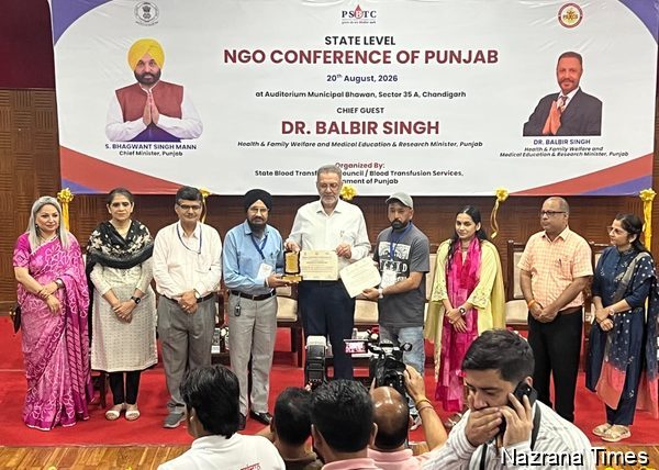 ਬਾਬਾ ਬੀਰ ਸਿੰਘ ਬਲੱਡ ਡੋਨਰ ਸੁਸਾਇਟੀ ਕਪੂਰਥਲਾ ਦੇ ਆਗੂਆਂ ਨੂੰ ਮਿਲਿਆ ਪੰਜਾਬ ਸਰਕਾਰ ਦਾ ‘ਸਟੇਟ ਐਵਾਰਡ’