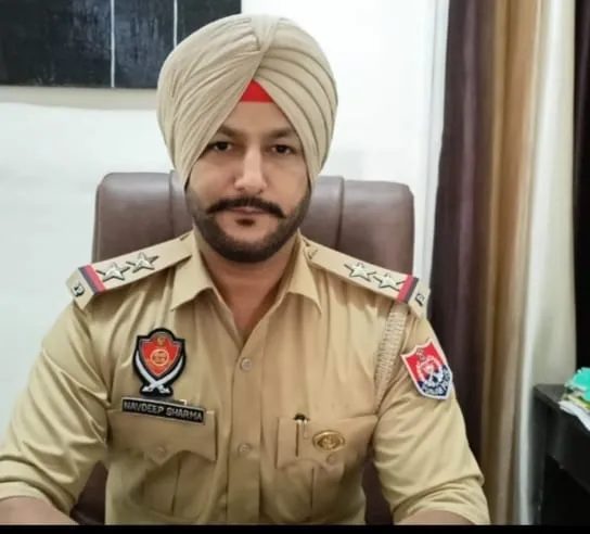 ਪੁਲਿਸ ਮੁਲਾਜ਼ਮ  ਤੇ ਹੋਇਆ  ਹਮਲਾ  ਸ਼ਾਹਪੁਰ ਕੰਡੀ ਥਾਣੇ ਵਿੱਚ ਕੀਤਾ ਮਾਂਮਲਾ ਦਰਜ