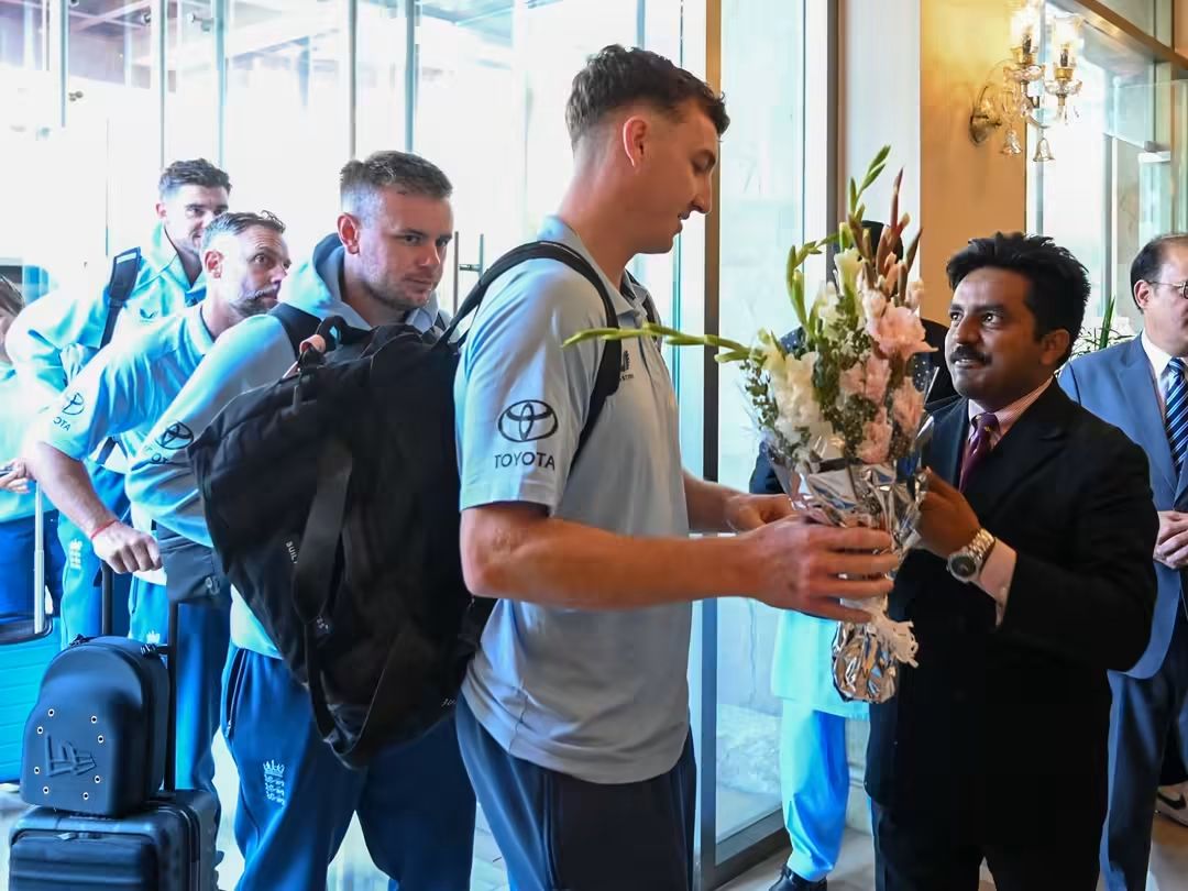 England ODI Squad Arrives in Islamabad