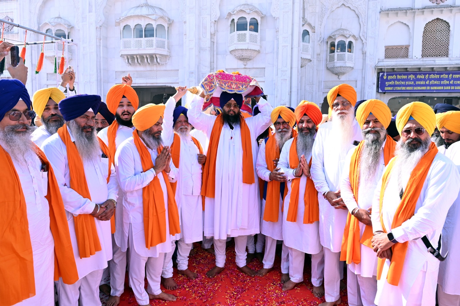 ਧੰਨ  ਗੁਰੂ ਰਾਮਦਾਸ ਸਾਹਿਬ ਜੀ ਦੇ ਪ੍ਰਕਾਸ਼ ਪੁਰਬ ਮੌਕੇ ਨਗਰ ਕੀਰਤਨ