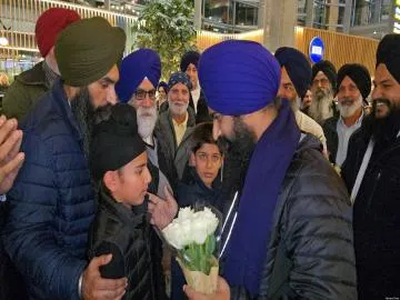 ਨਾਰਵੇ ਪੁੱਜਣ ’ਤੇ ਜਥੇਦਾਰ ਗਿਆਨੀ ਕੁਲਦੀਪ ਸਿੰਘ ਗੜਗੱਜ ਦਾ ਸਿੱਖ ਸੰਗਤ ਵੱਲੋਂ ਭਰਵਾਂ ਸੁਆਗਤ
